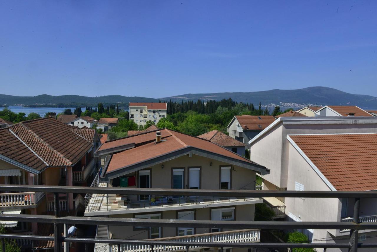 Milosavljevic Apartments Tivat Exterior foto