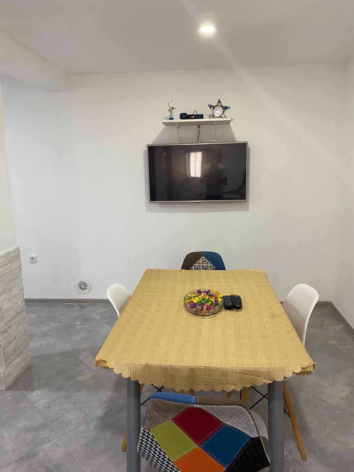 Milosavljevic Apartments Tivat Exterior foto